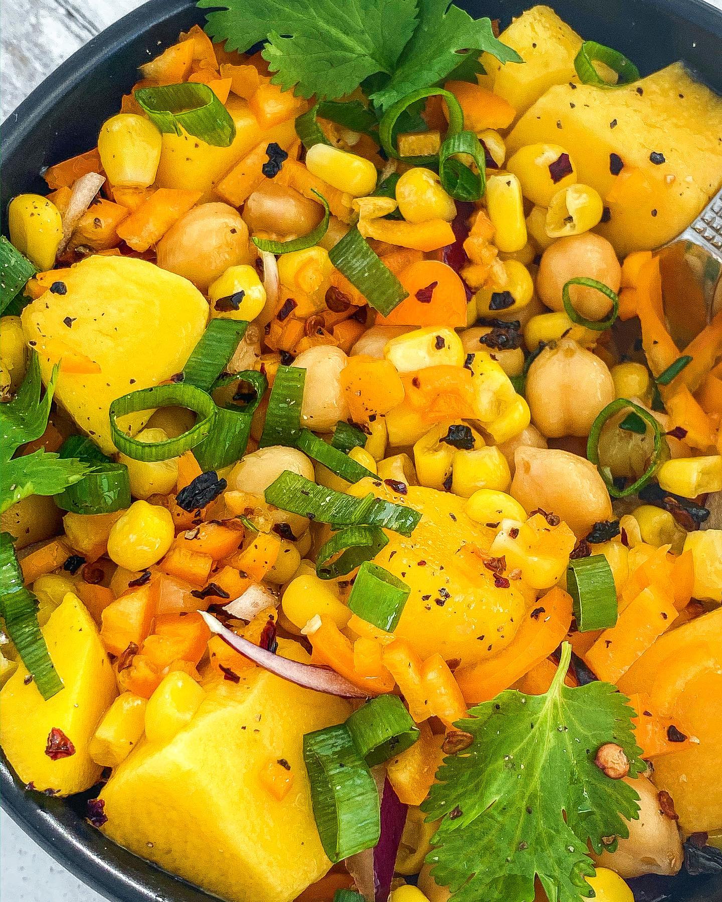 Vibrant Chickpea, Corn & Mango Rainbow Salad 🥭