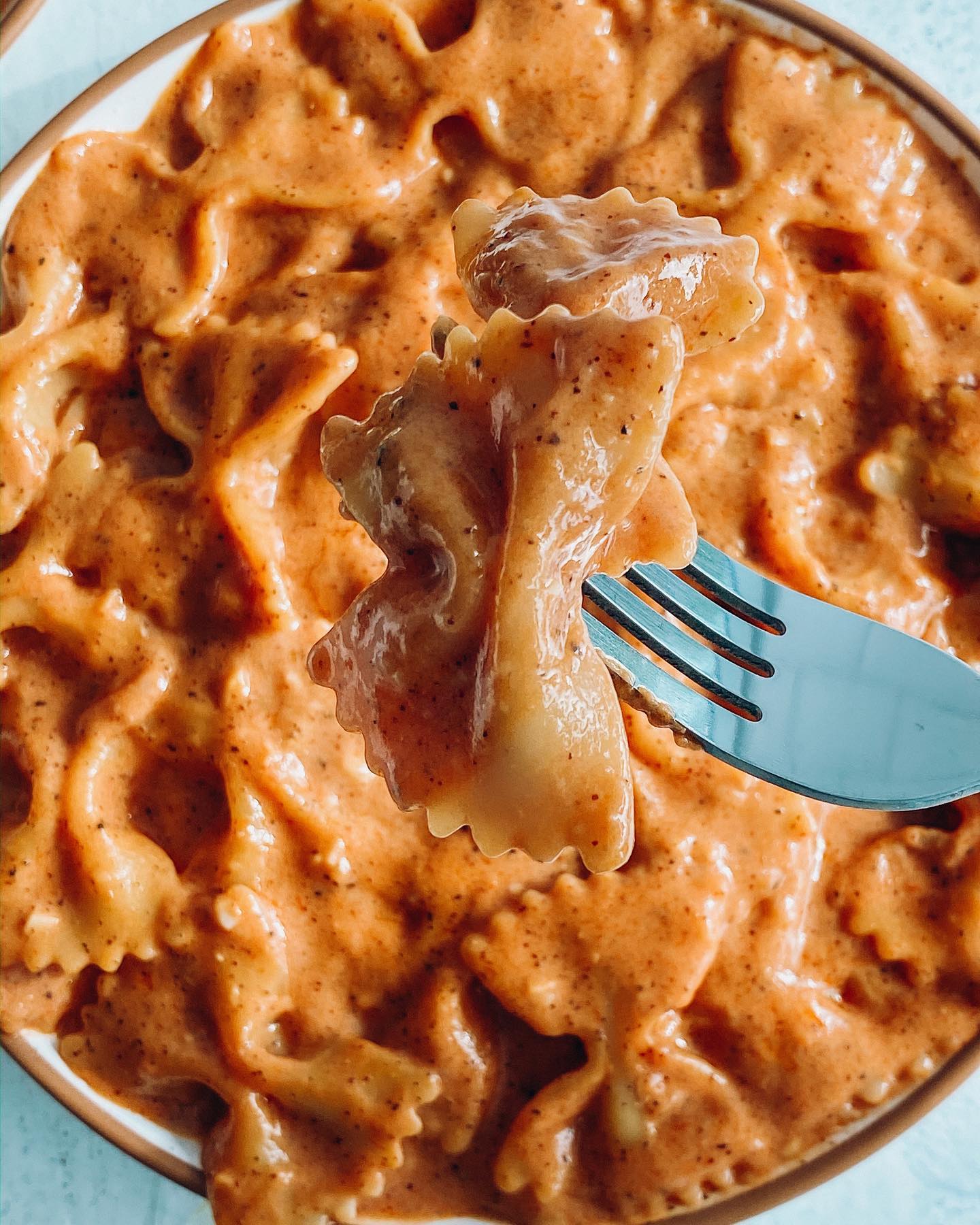 Vegan Creamy Tomato Farfalle Pasta