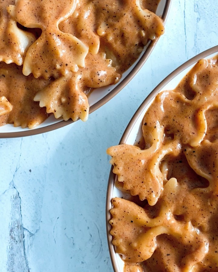 Vegan Creamy Tomato Farfalle Pasta