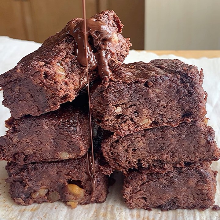 Superfood Walnut Banana Brownies