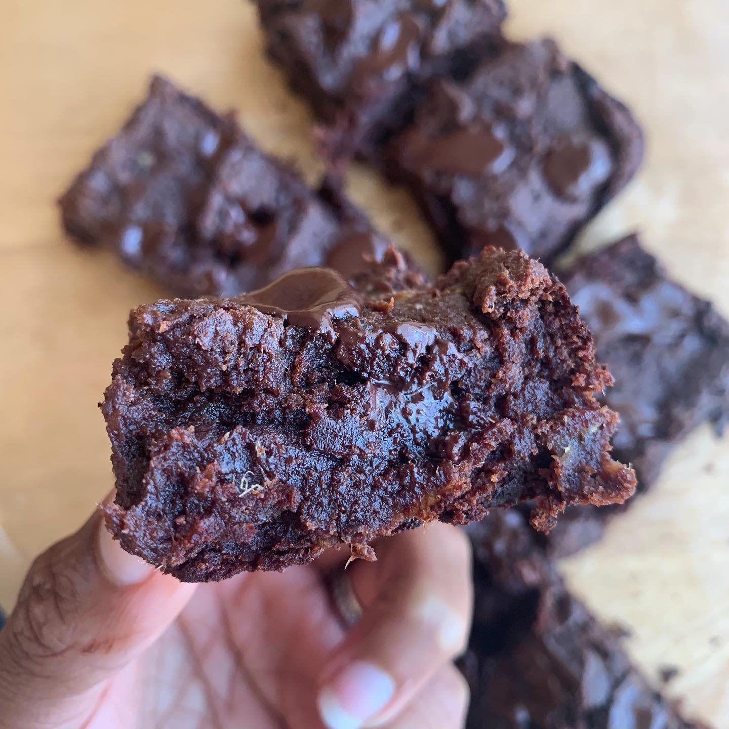 Fudgiest Flourless Date Fudge Brownies