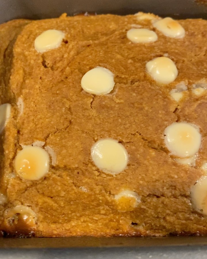 Fluffy Pumpkin Chocolate Chip Loaf