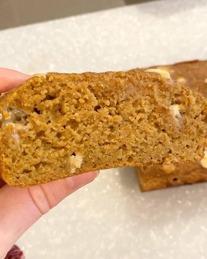 Fluffy Pumpkin Chocolate Chip Loaf