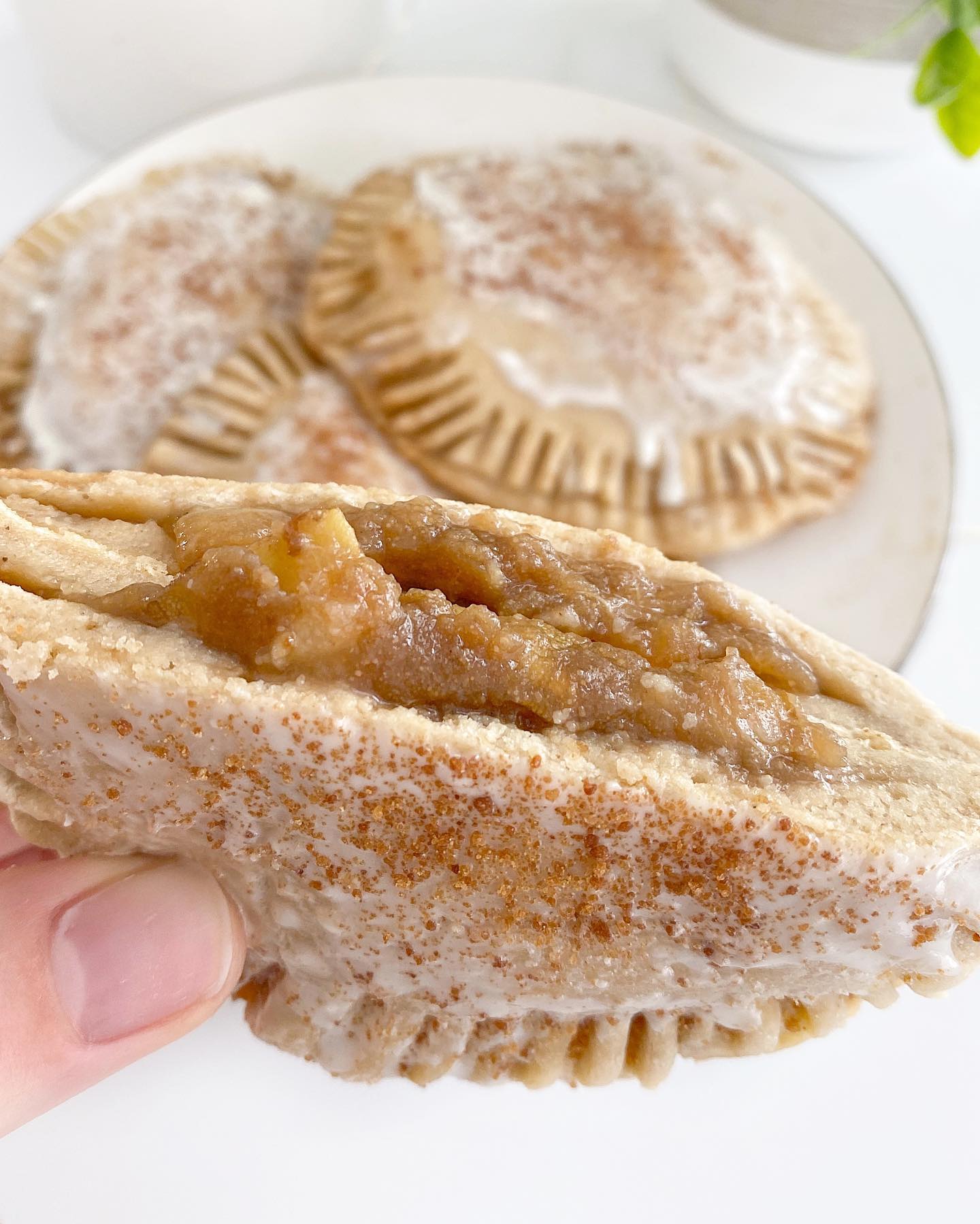 Cinnamon Pear Hand Pies