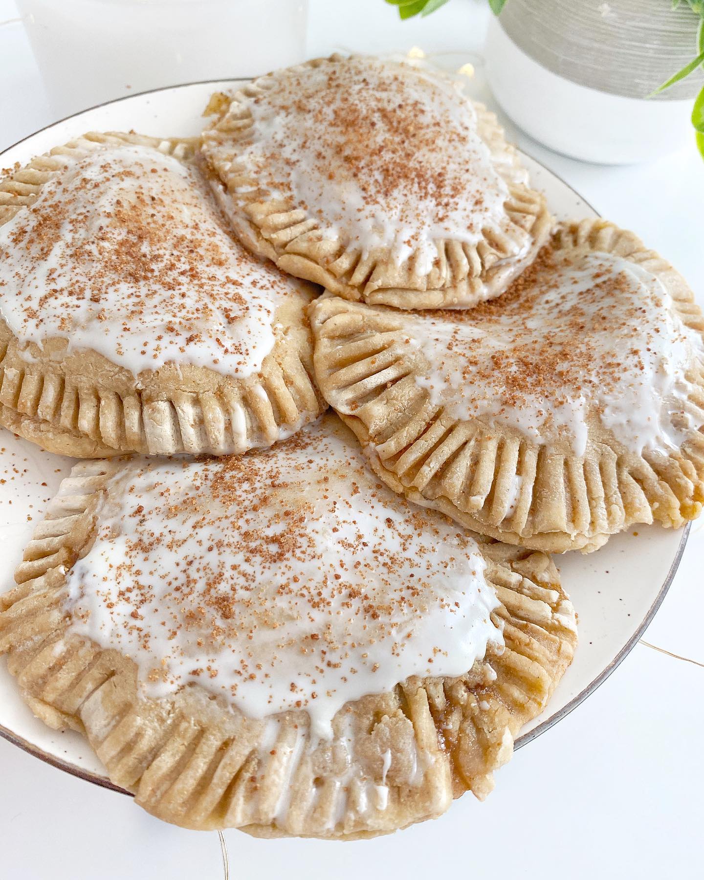 Cinnamon Pear Hand Pies