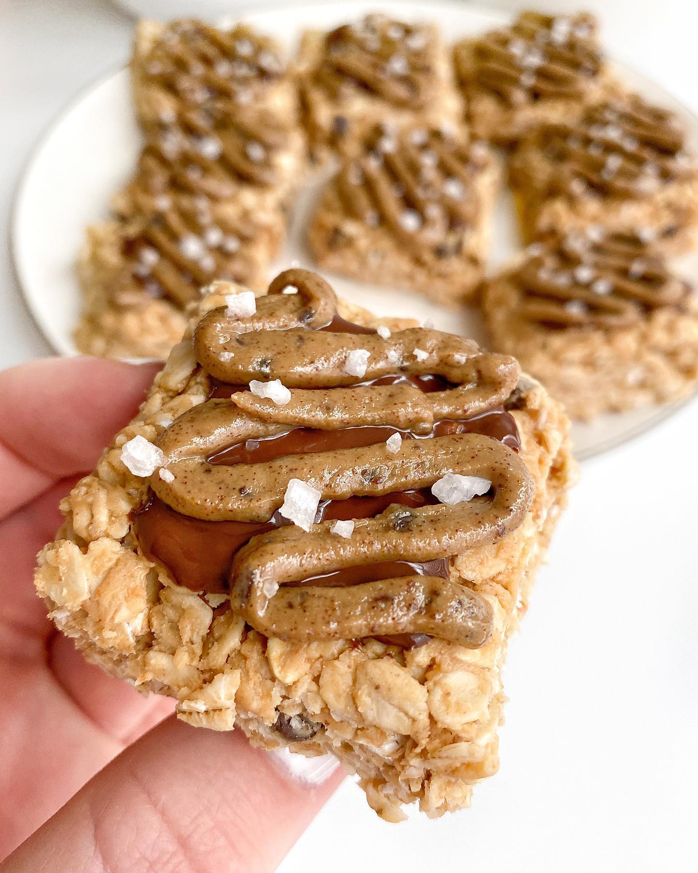 Chewy Granola Bars with Chocolate and Sunflower Seed Butter