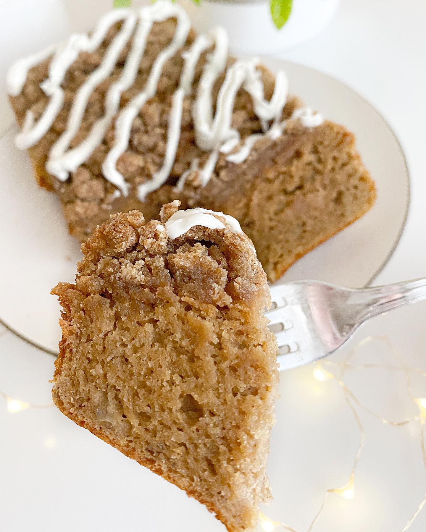 Coffee Cake Banana Bread with Crumb Topping