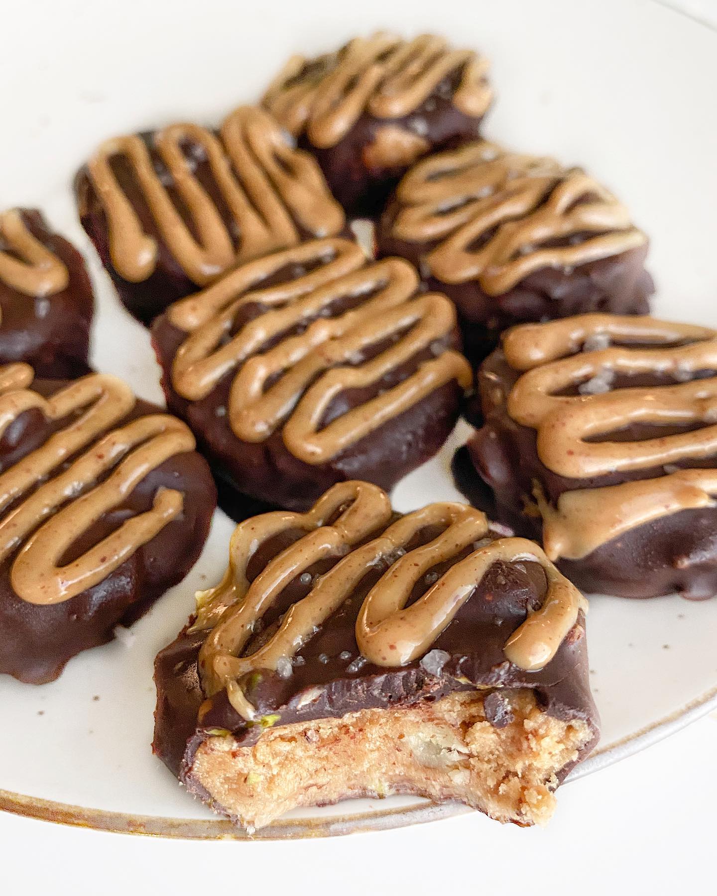 Peanut Butter Freezer Fudge Bites