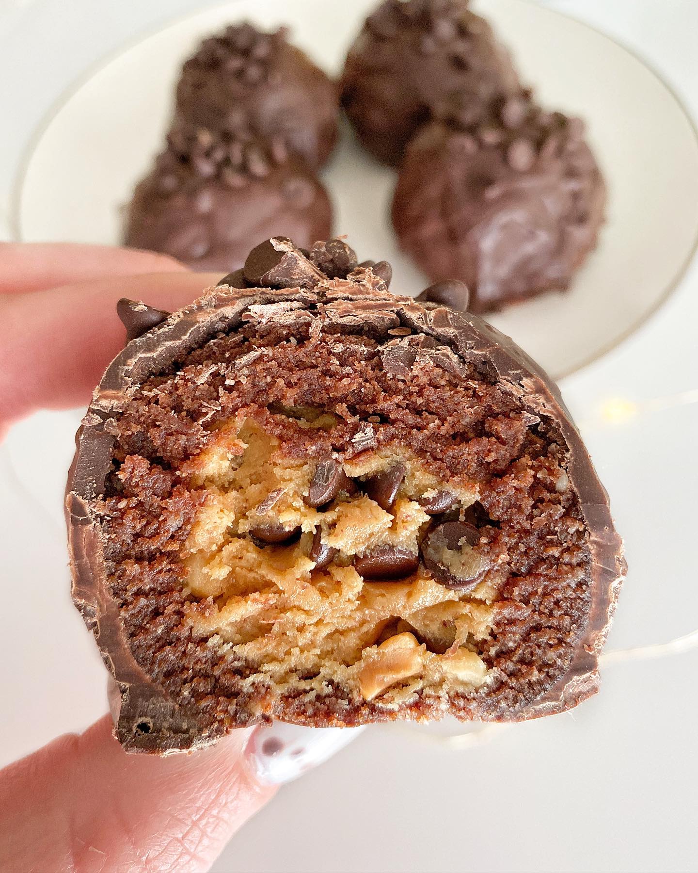 No-Bake Cookie Dough Brownie Bites