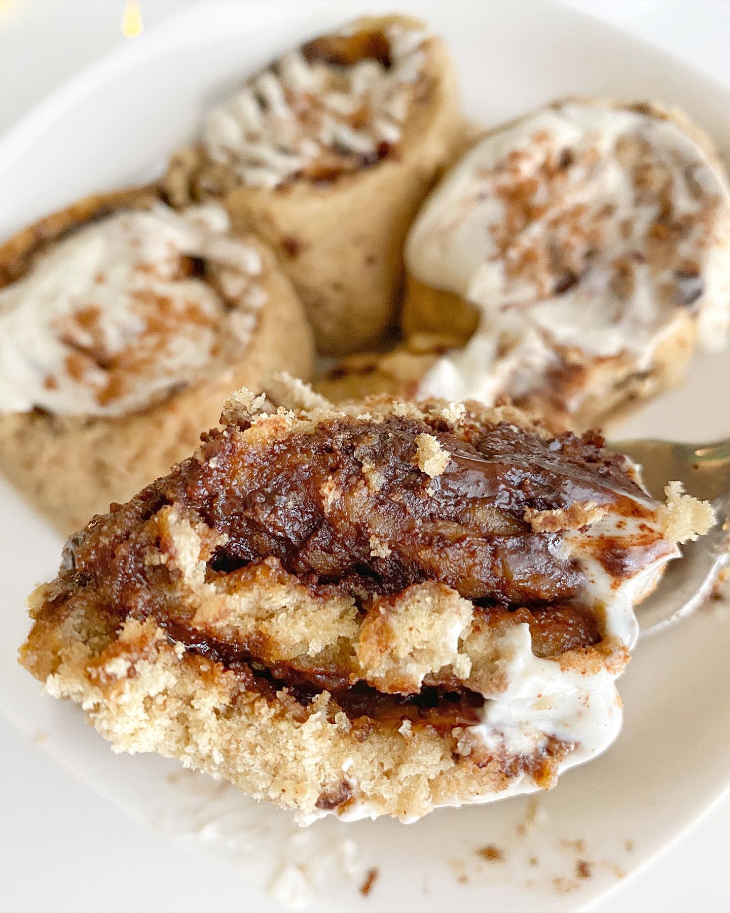 Fluffy Chocolate Banana Cinnamon Rolls