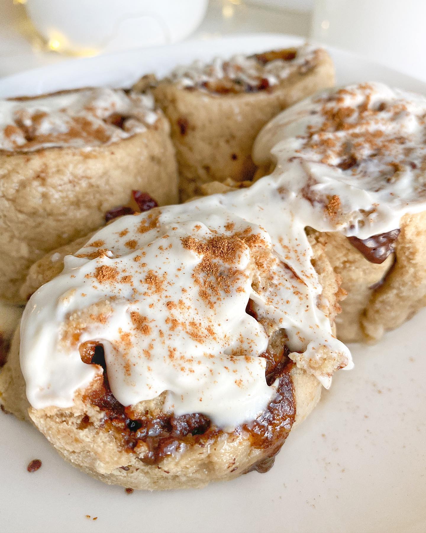 Fluffy Chocolate Banana Cinnamon Rolls