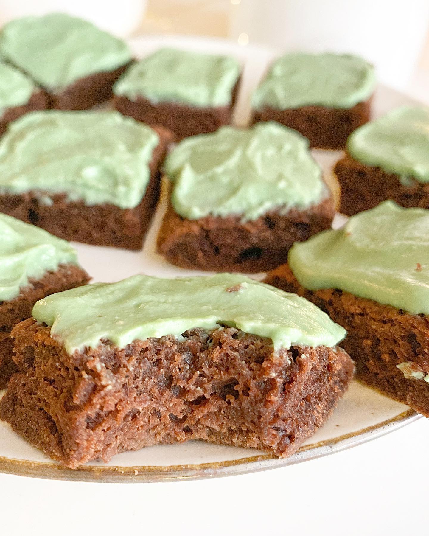 Chewy and Fluffy Brownie Bites