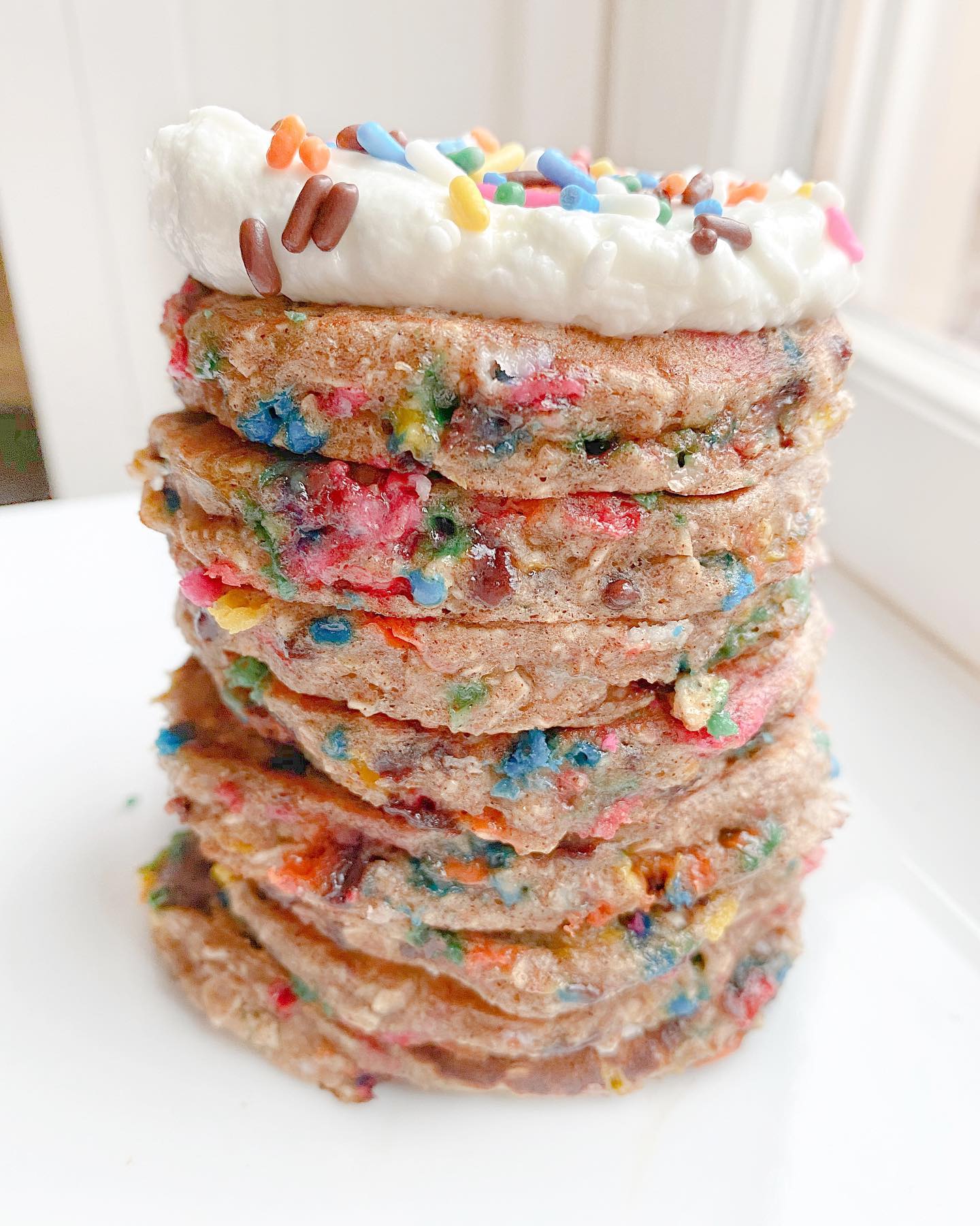 Funfetti Banana Oat Pancakes