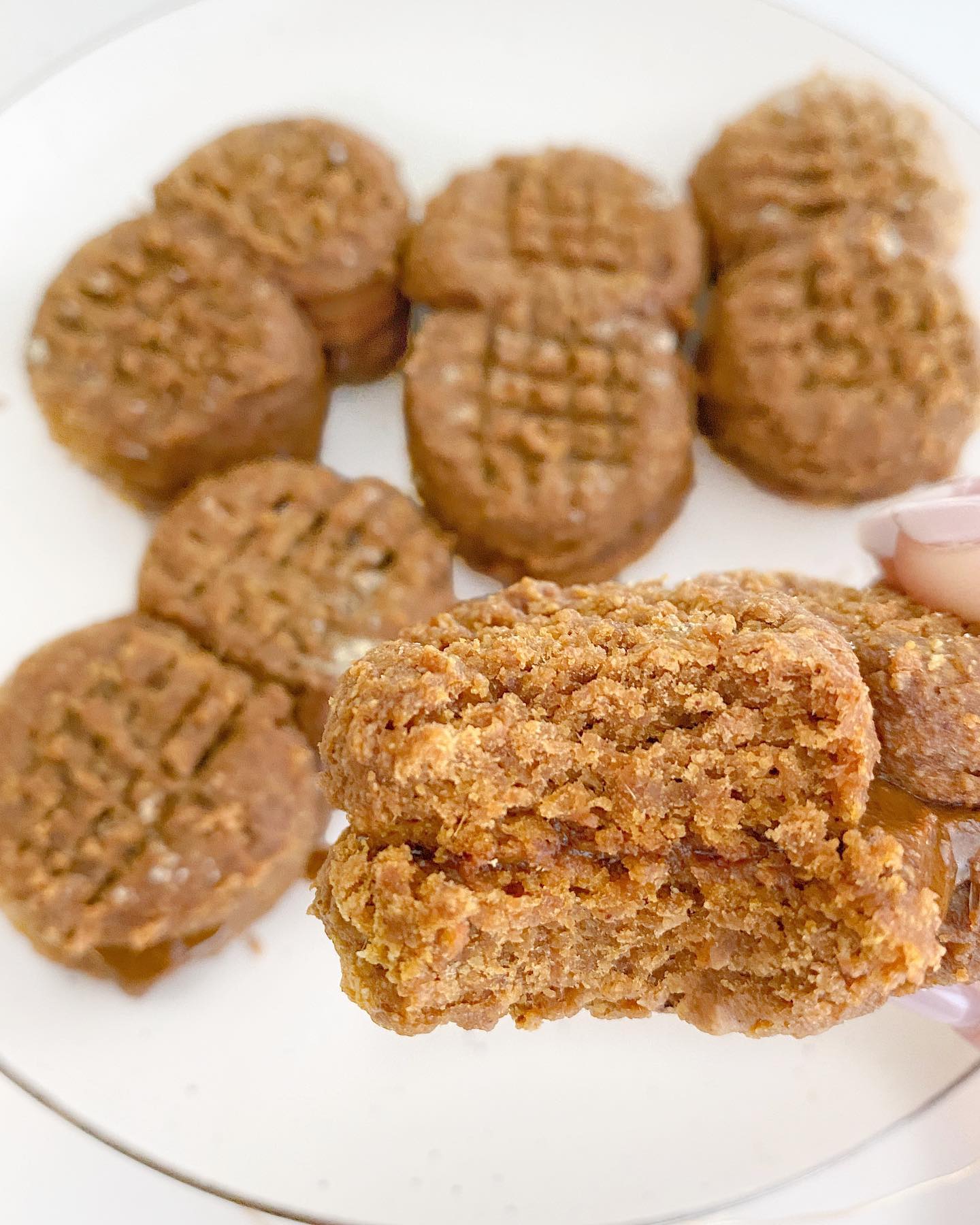 Easy Gluten-Free Vegan Pumpkin Nutter Butters