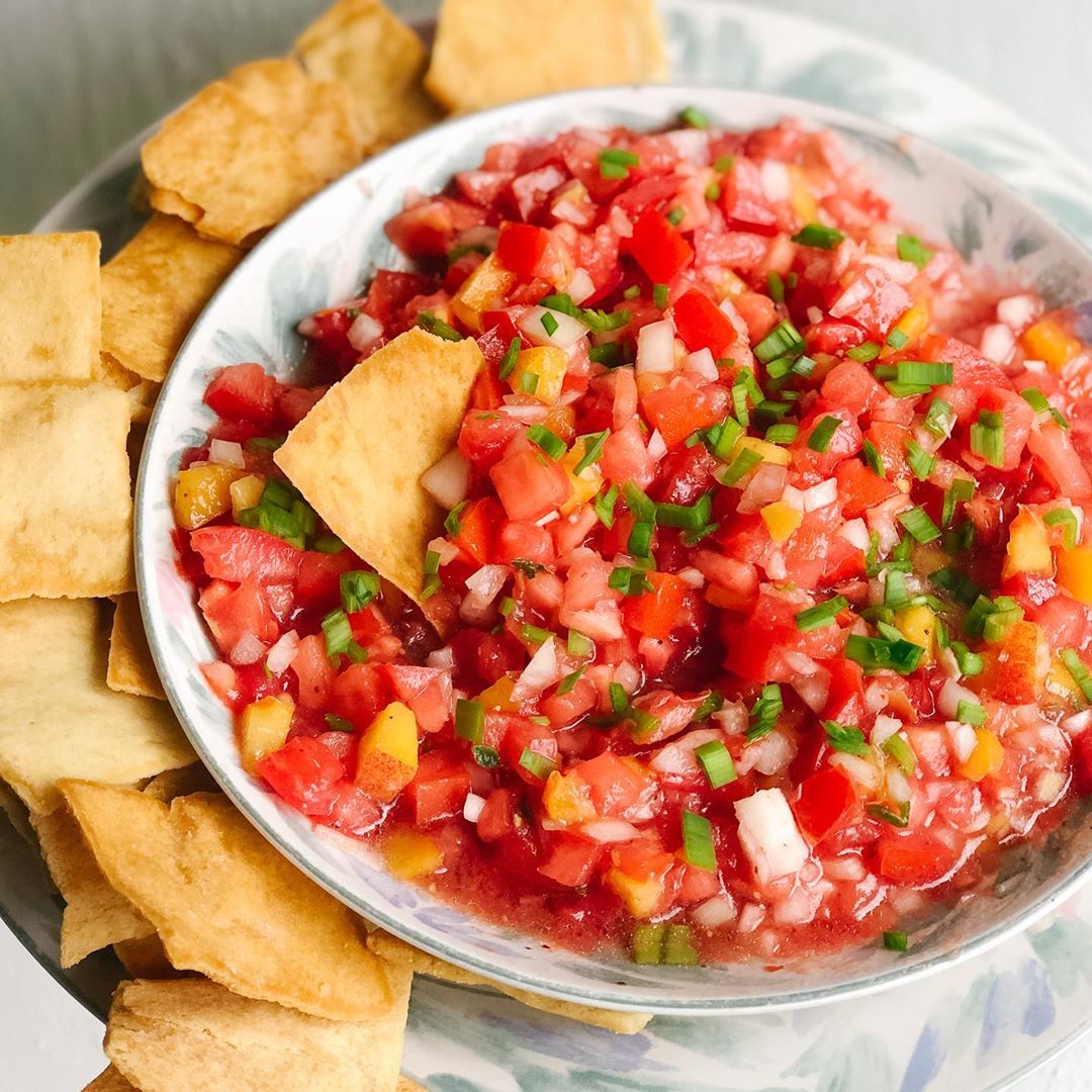 Fresh Tomato and Peach Salsa with Basil and Chives