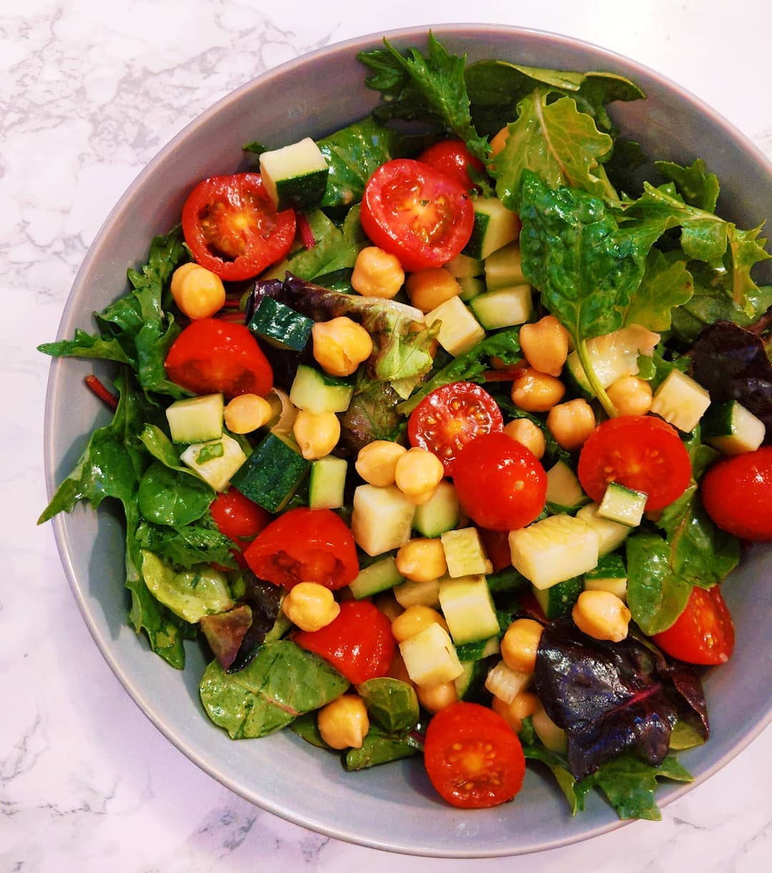 Easy 5-Minute Salad with Honey Mustard Vinaigrette