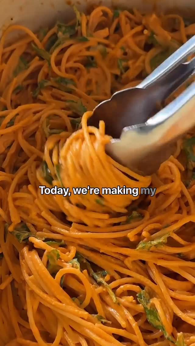 Creamy Roasted Red Pepper Pasta