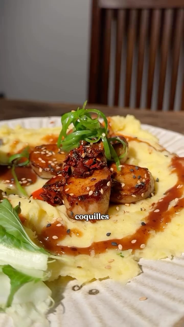 Plant-Based Shells with Mashed Potatoes and Paksoi