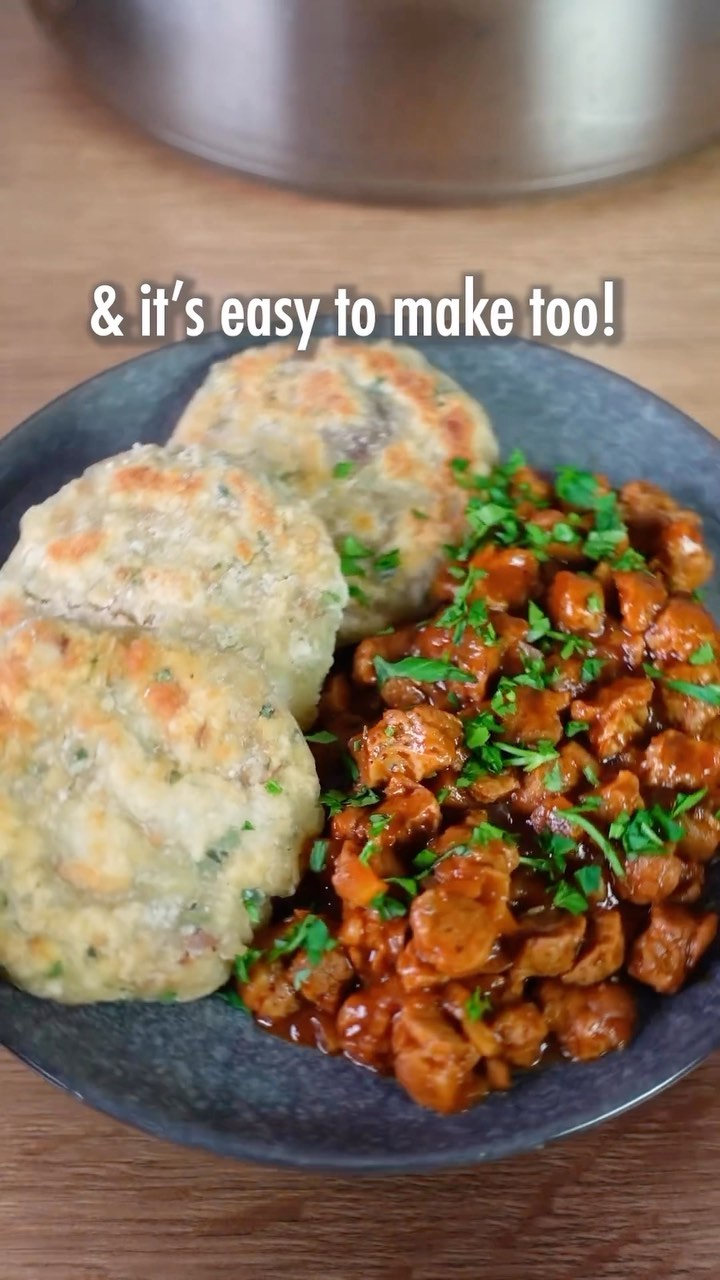 Easy Flavorful Vegan Goulash