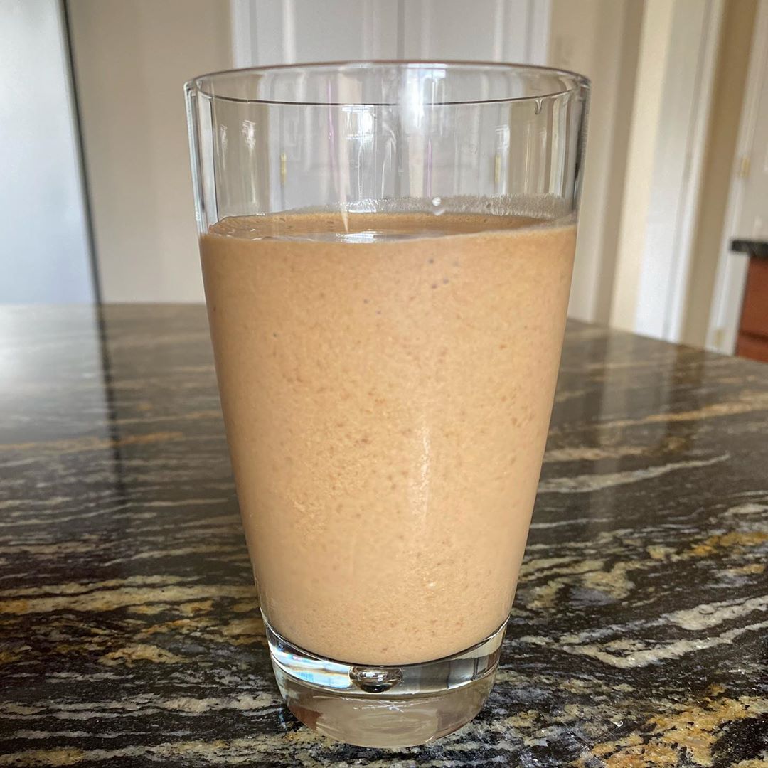 Energizing Espresso Banana Smoothie Blend