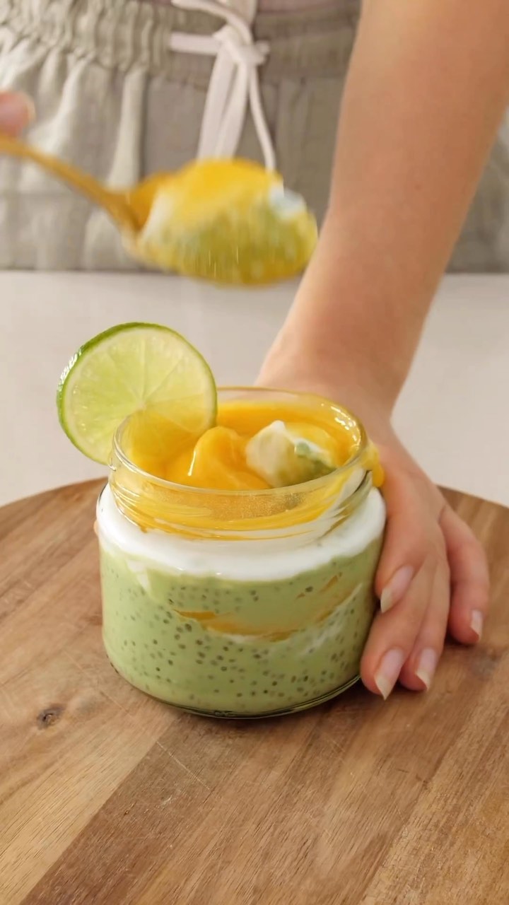 Vegan Matcha Chia Pudding