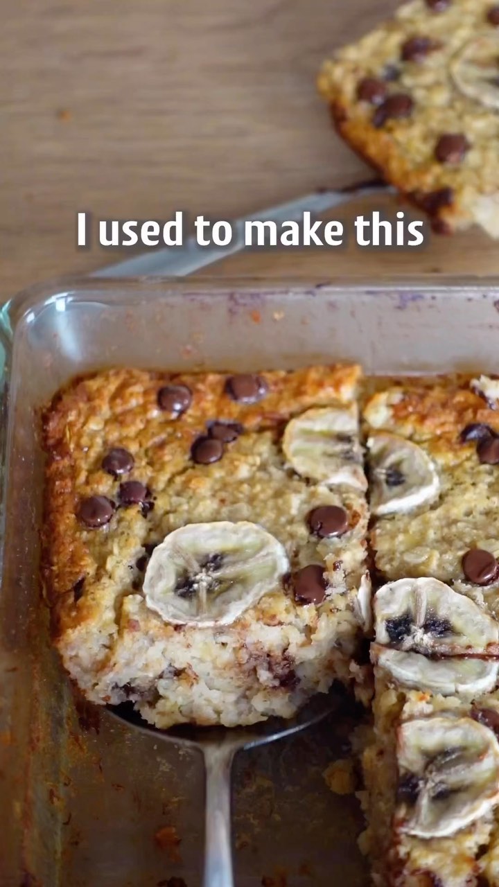 Banana Bread Baked Oatmeal
