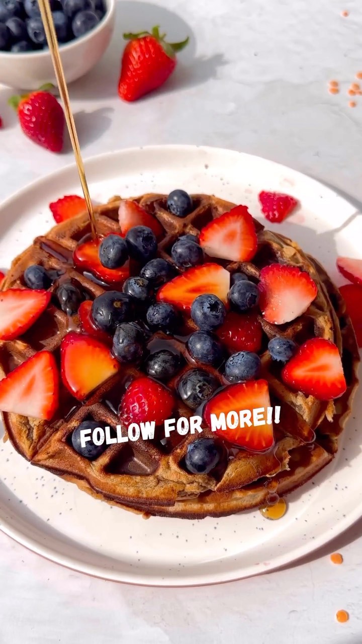 Vegan High-Protein Red Lentil Waffles