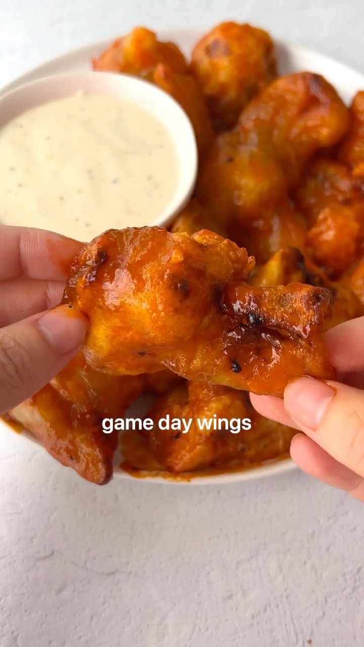 Best Ever Vegan Cauliflower Wings