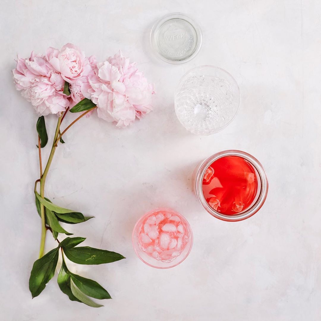 Easy Rhubarb Infused Lemonade