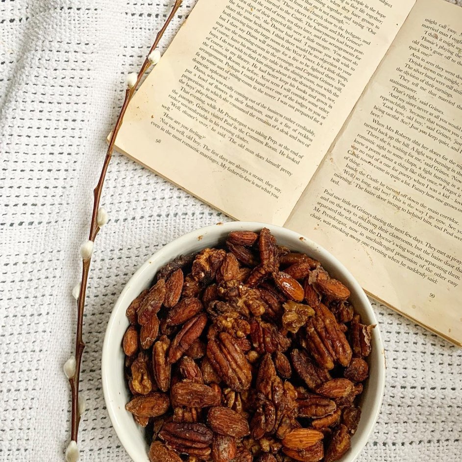 Roasted Maple and Cinnamon Nuts