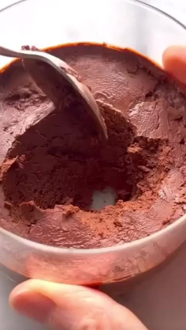 Two-Ingredient Vegan Chocolate Pot