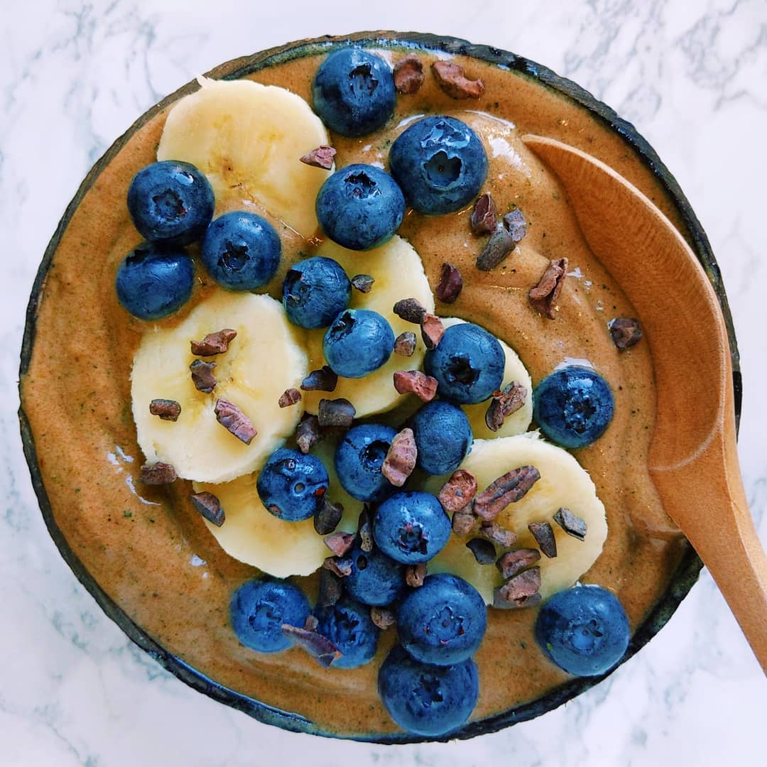 Cacao Banana Smoothie Bowl