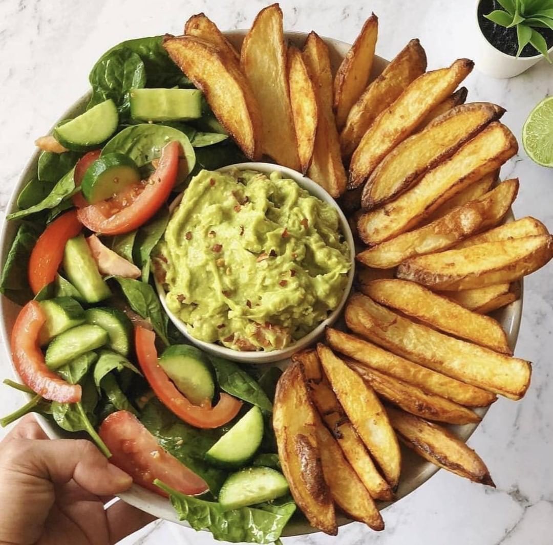 Oven Baked Crispy Fries and Guacamole
