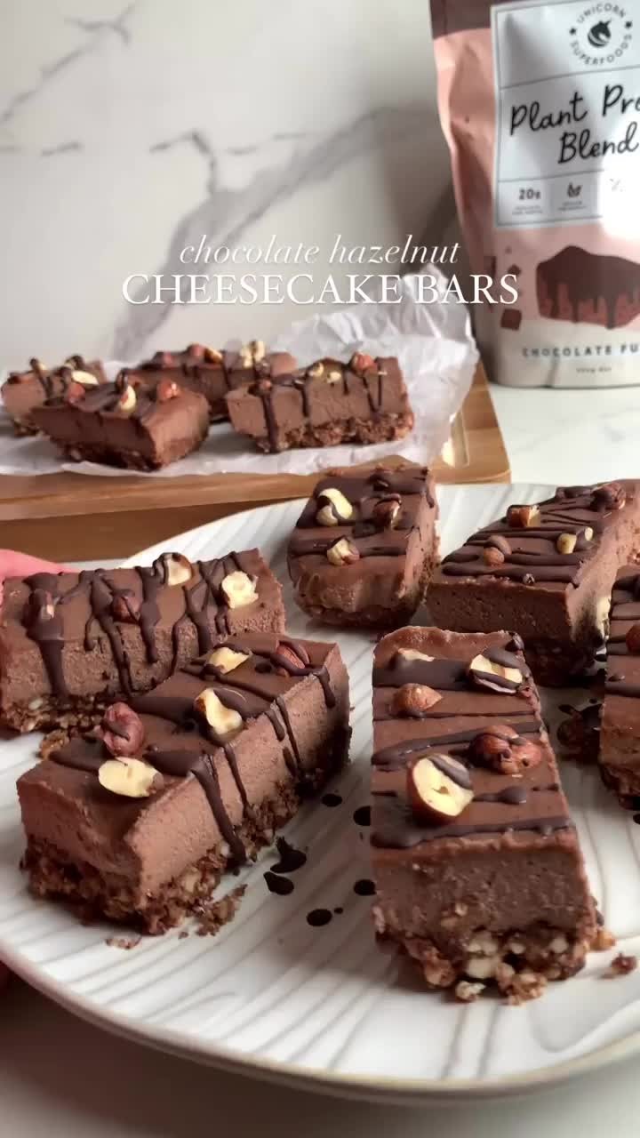 Vegan No-Bake Chocolate Hazelnut Cheesecake Bars