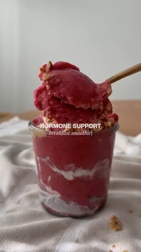 Hormone Support Smoothie with Berries