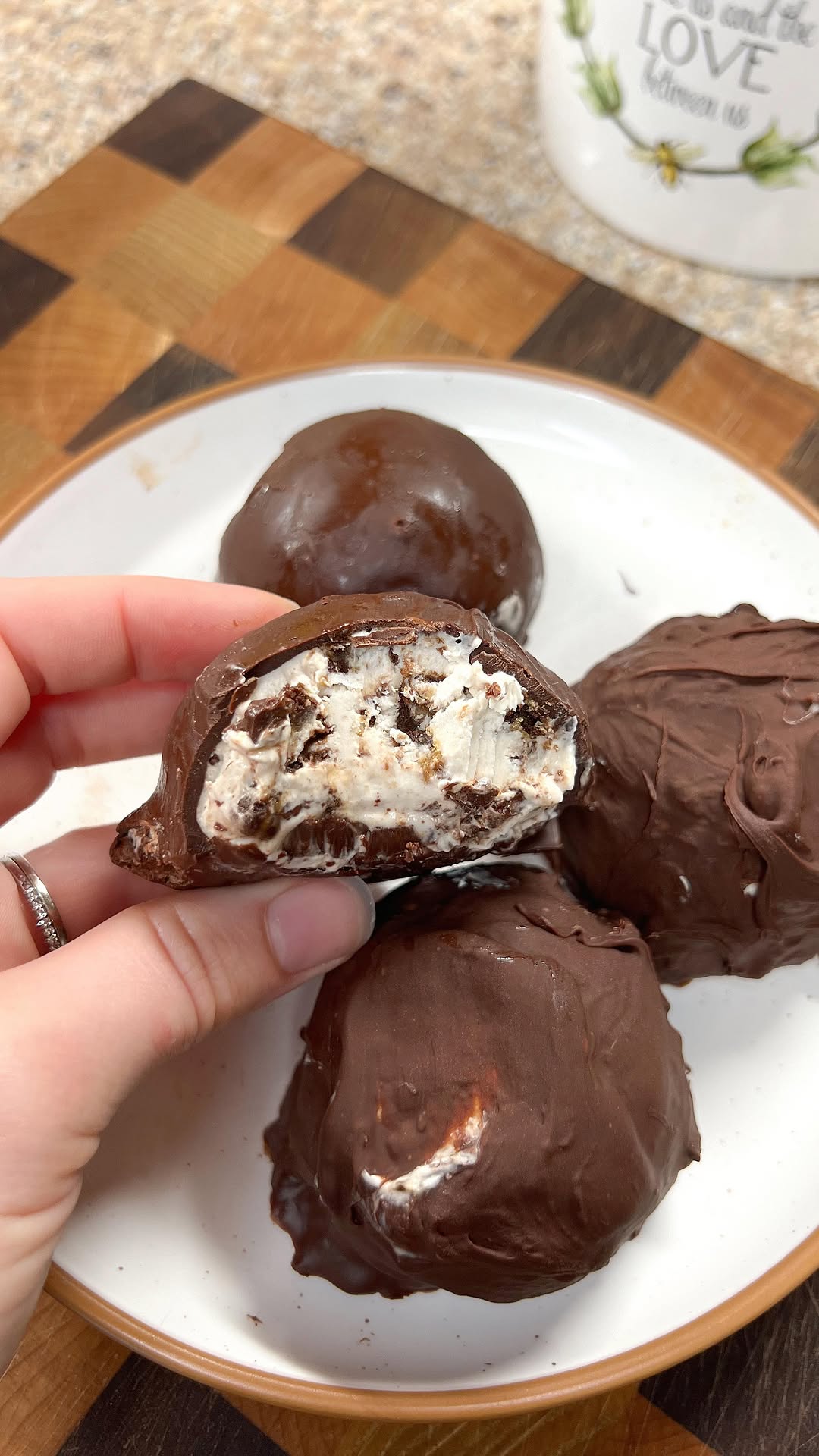 Cookies and Cream Froyo Cheesecake Bites