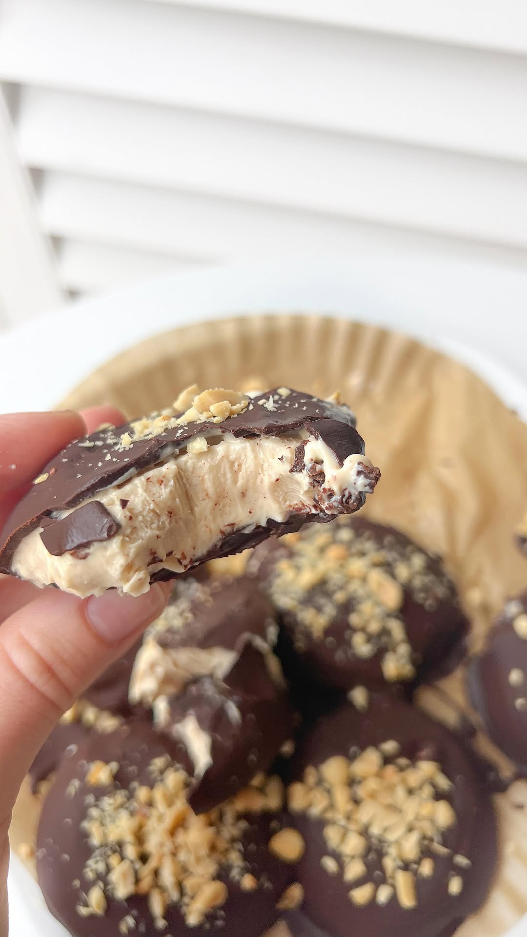 Peanut Butter Frozen Yogurt Bars