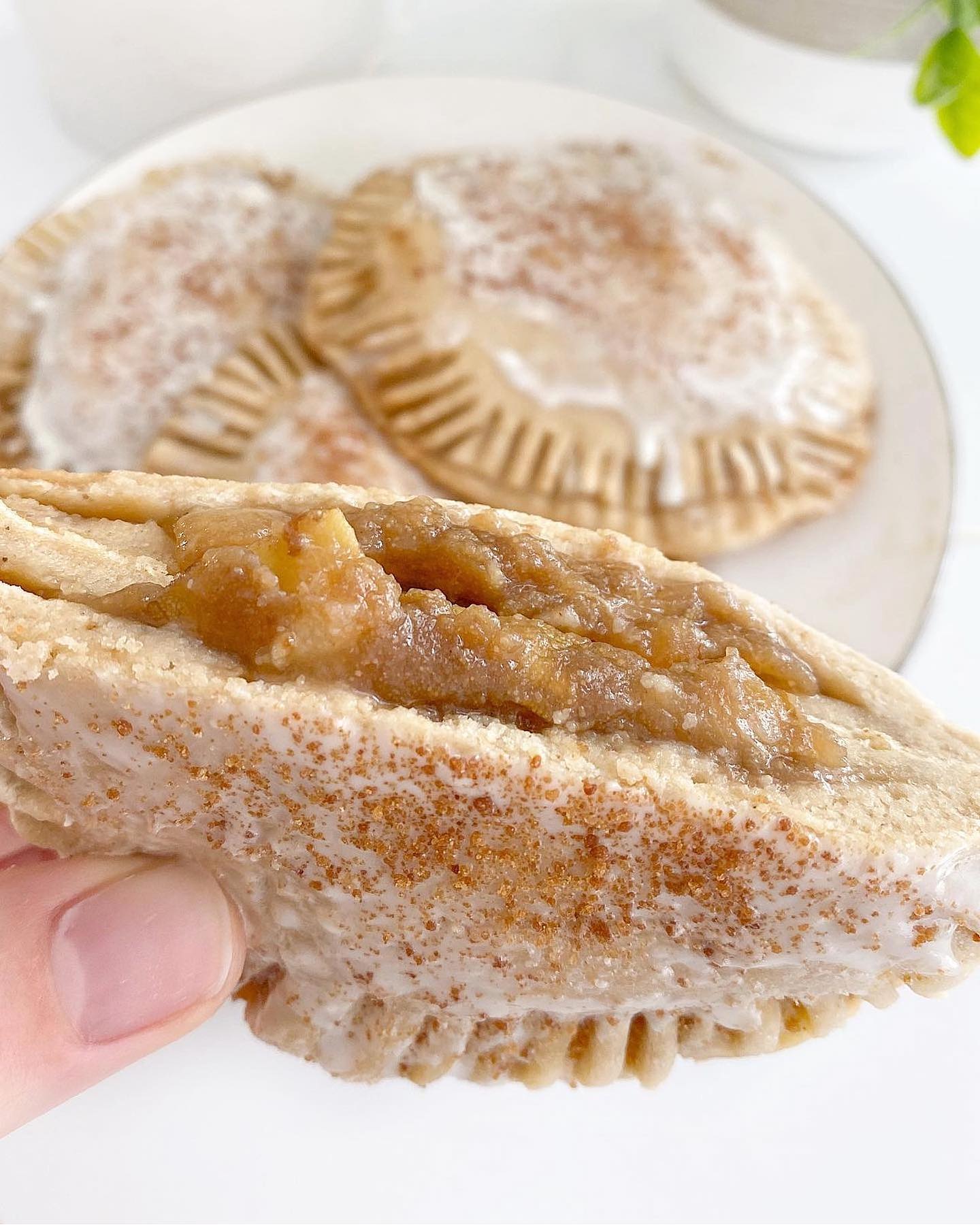 Cinnamon Pear Hand Pies