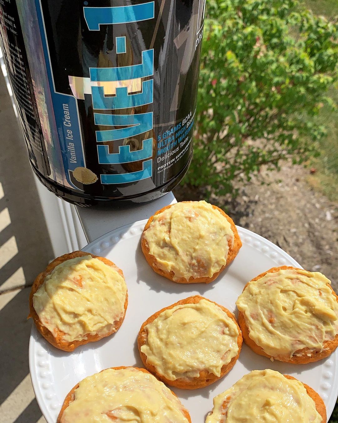 Healthy High-Protein Vanilla Buttercream Frosting