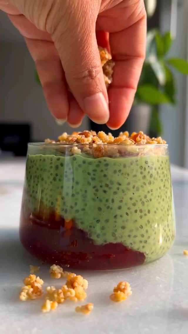 Matcha Chia Pudding with Crumble