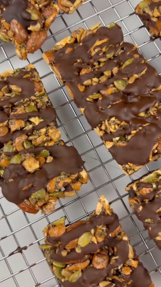 Healthy Easy Granola Bars