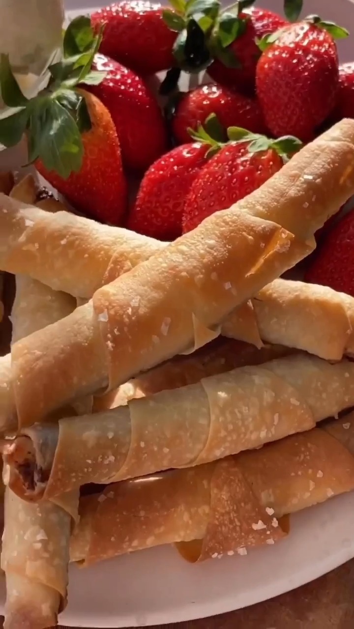 Crispy Sea Salt Chocolate Phyllo Rolls