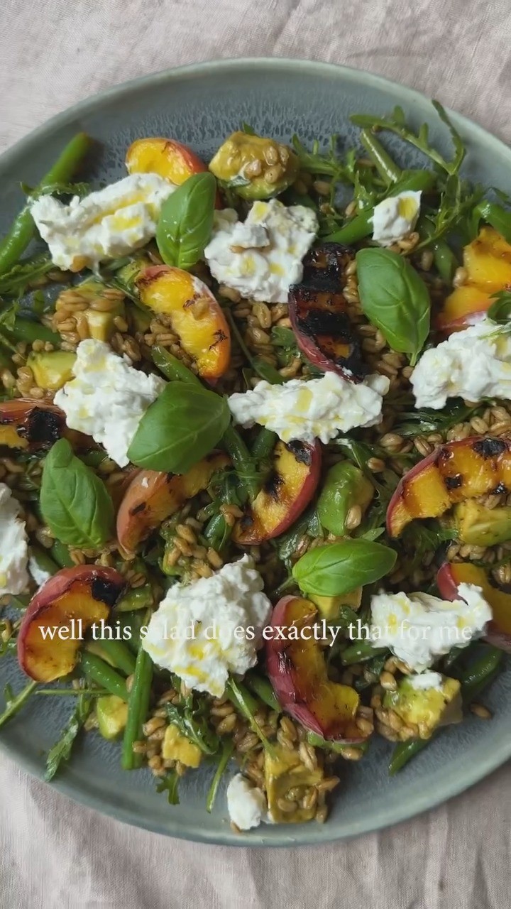 Grilled Peach and Stracciatella Spelt Salad