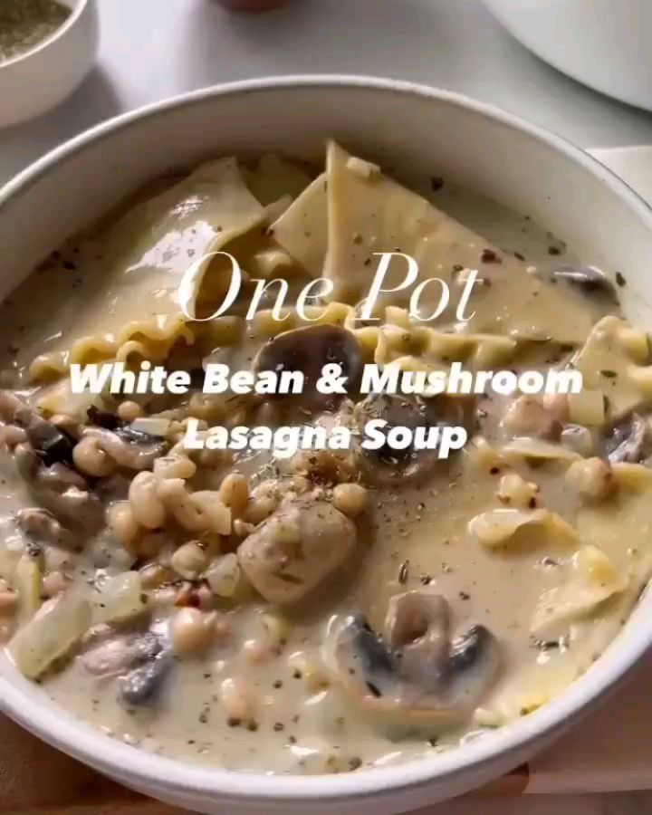 Comforting One-Pot Creamy Vegetable Soup