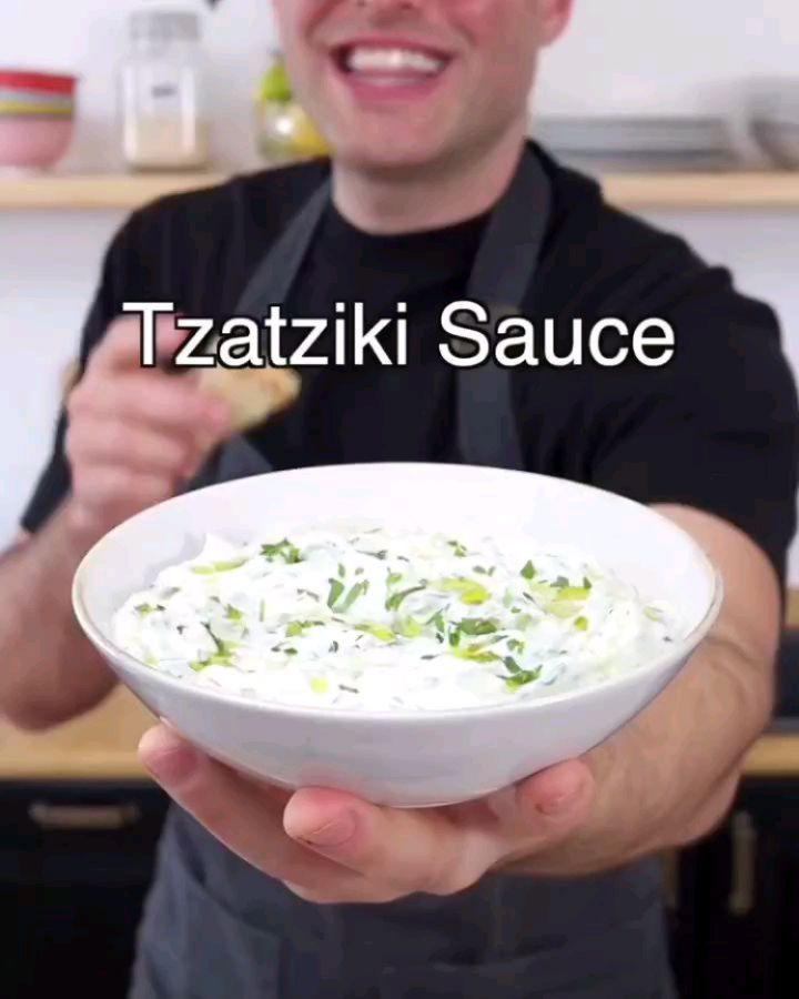 Easy Dairy-Free Tzatziki Sauce