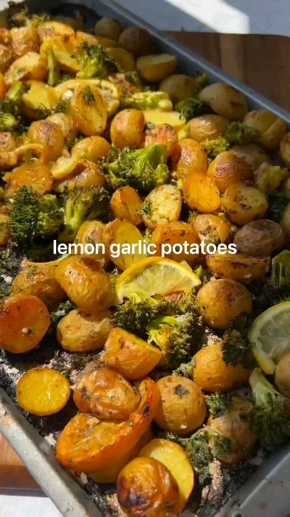 Garlic Lemon Potatoes with Broccoli