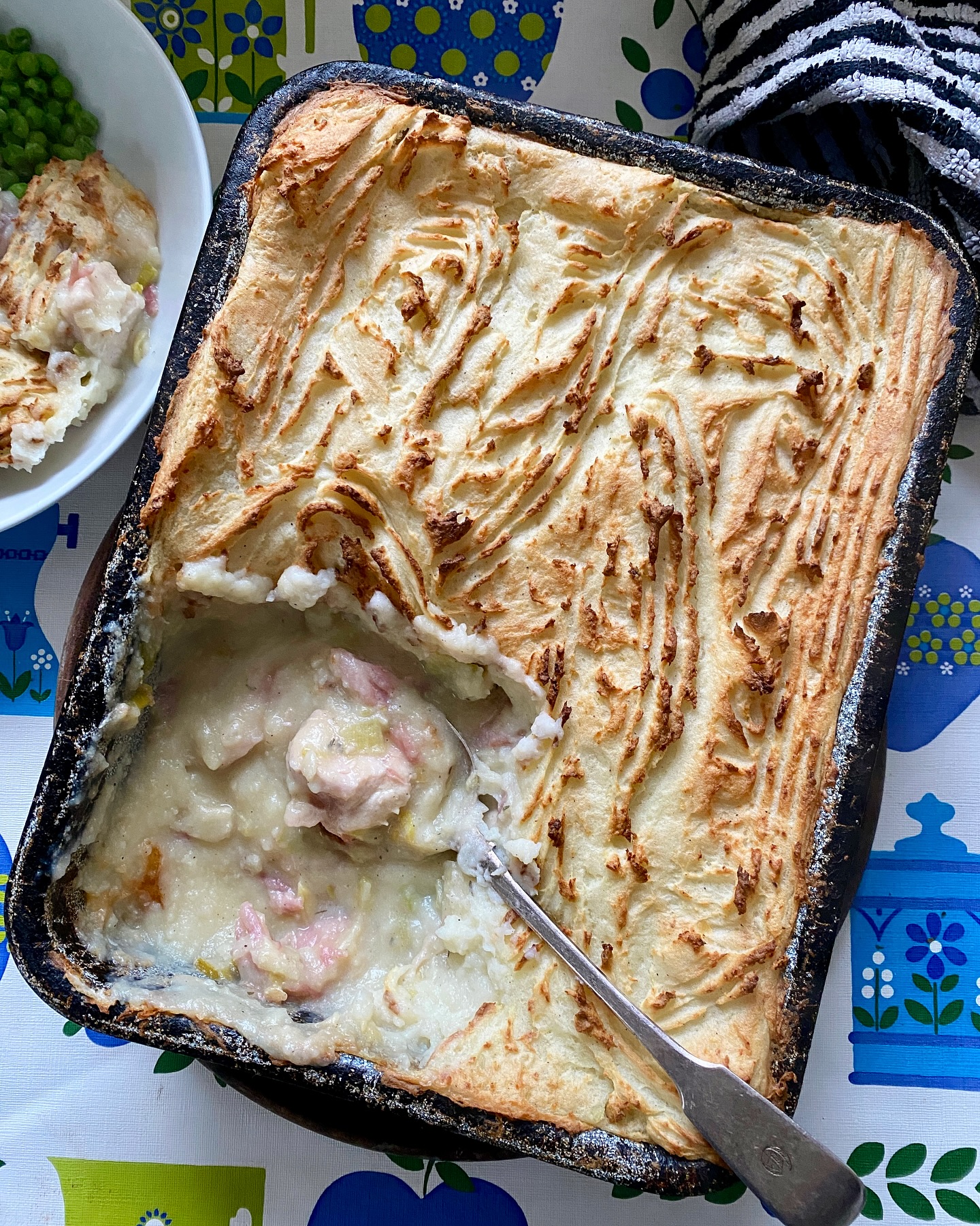 Creamy Chicken and Ham Hock Pie with Mash Topping
