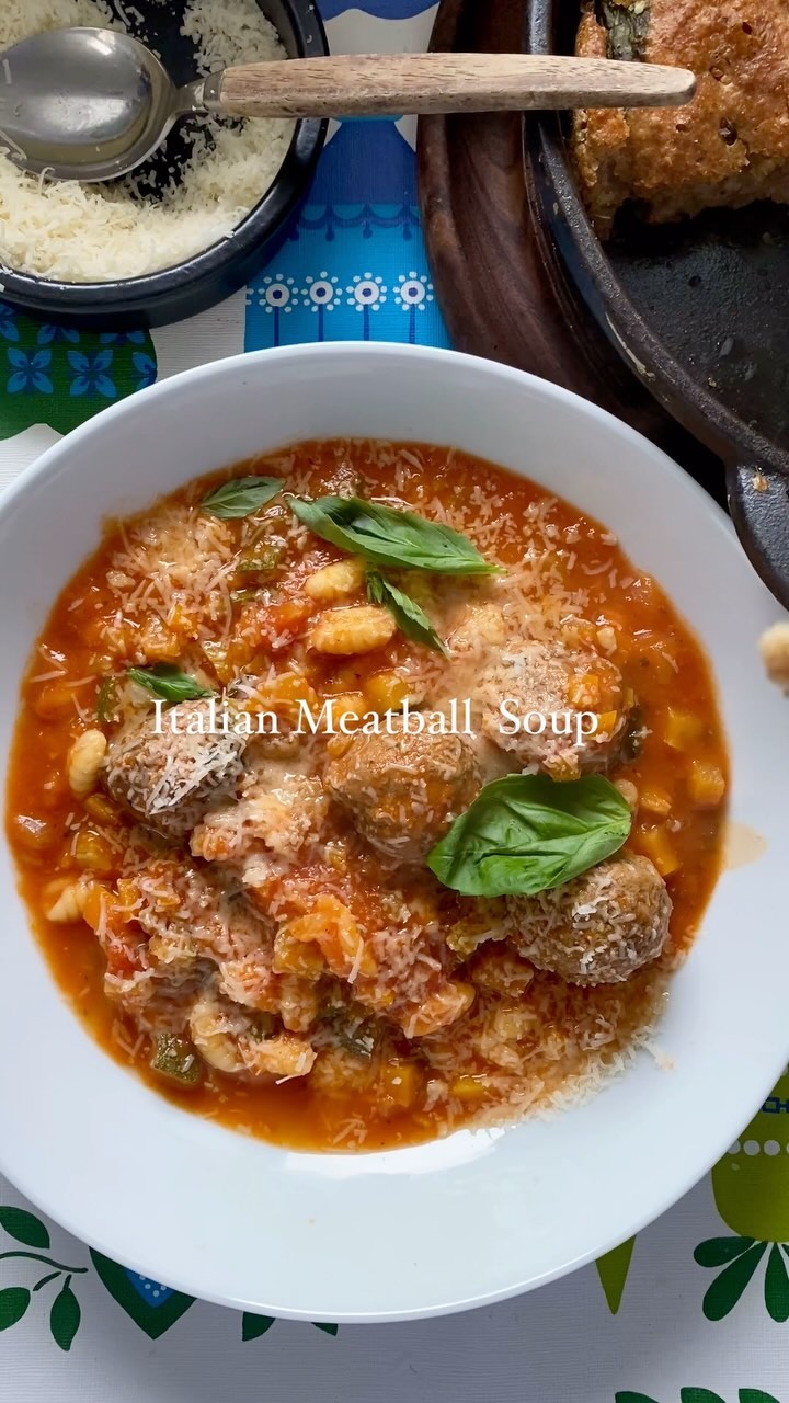 Family Style Italian Meatball Soup
