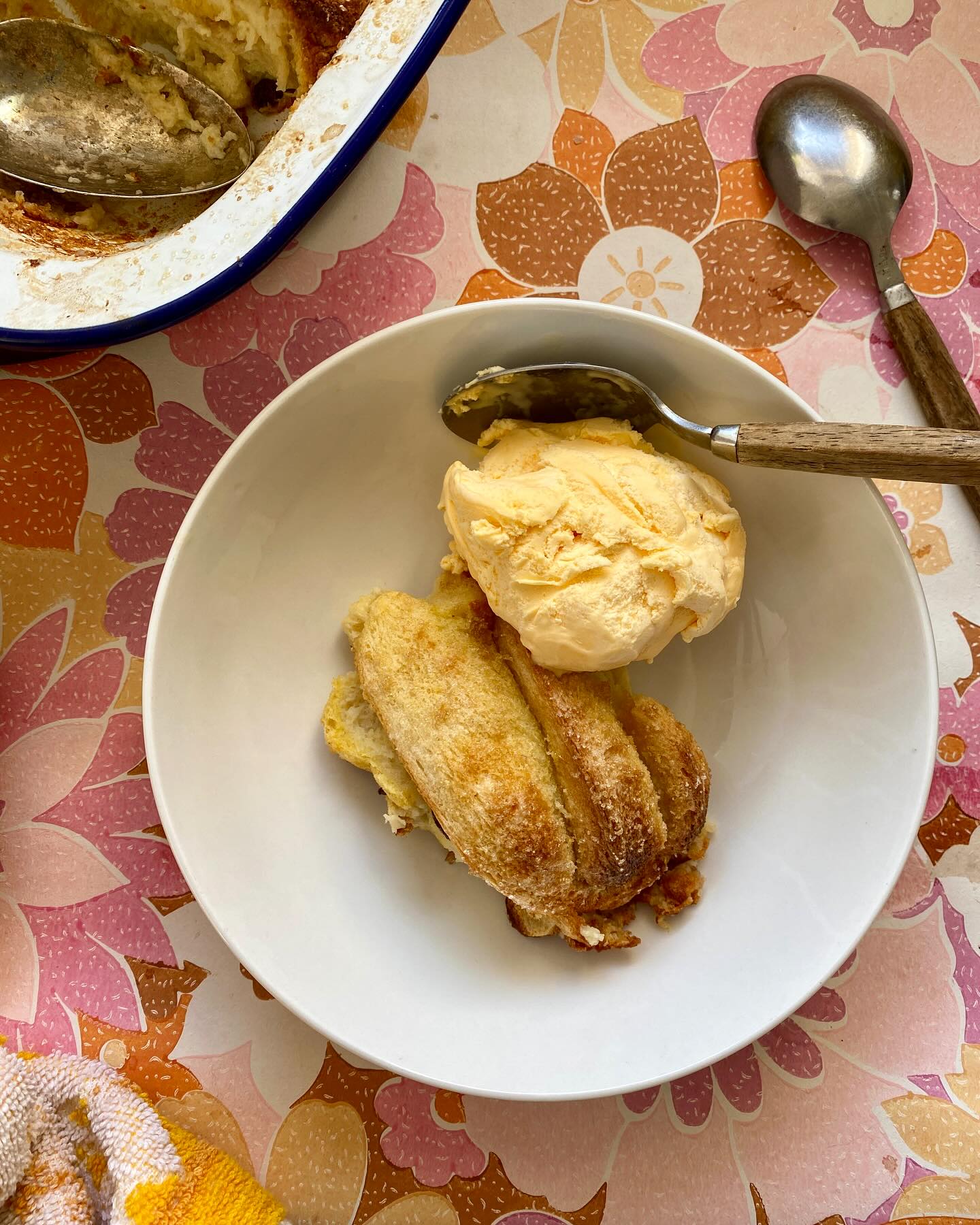 Traditional Bread and Butter Pudding