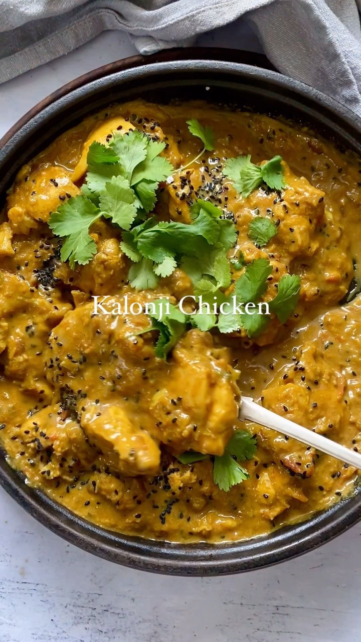 Indian Kalonji Chicken Curry